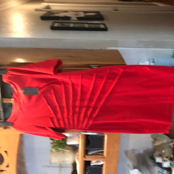 Dress - Picture 3 of 3